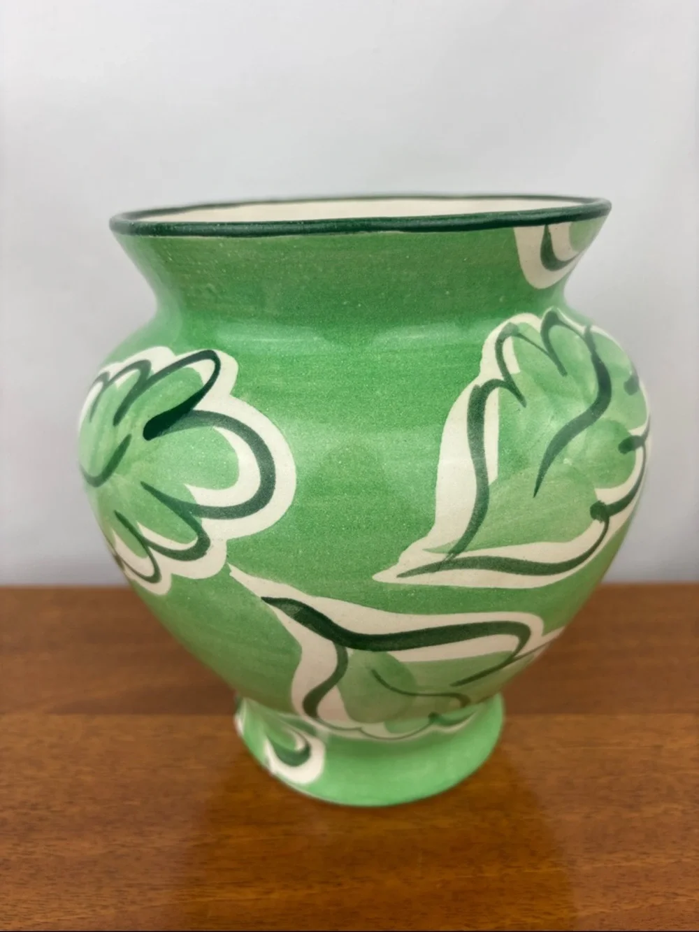 Vintage Fioriware jardinware zanesville hand painted pottery vase - Picture 4 of 9